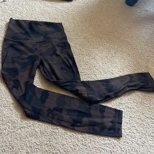 23” Lululemon Align leggings size 2